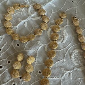 Vintage Gold Plated ‘Bees Nest’ or ‘Rope’ Jewelry Set Of Three